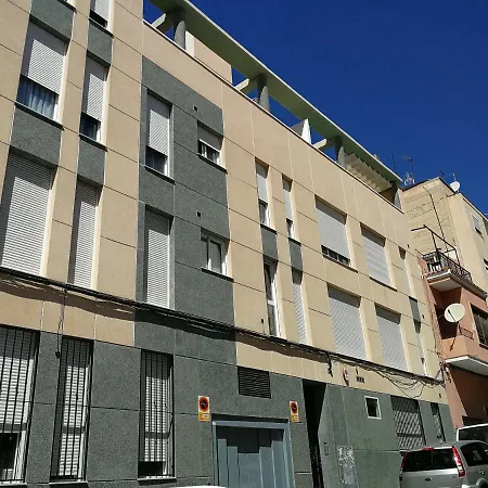 Quiet, Modern Apartment